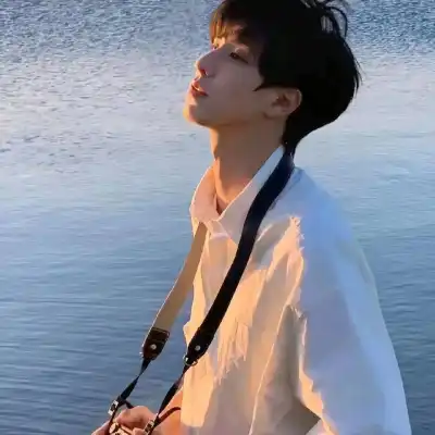 丁芷巧